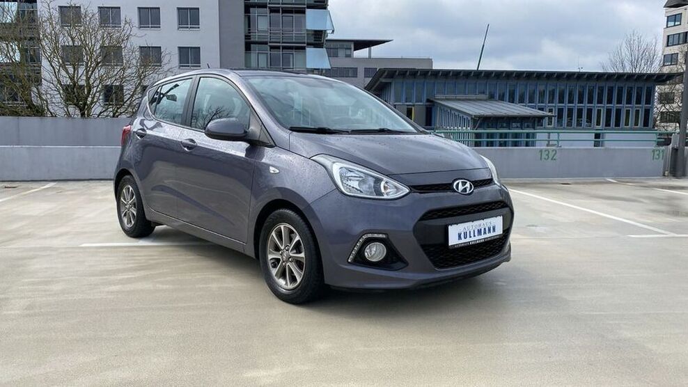 i10