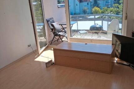 Schöne 2-Zimmer DG-Wohnung in gepflegter Wohnanlage TG-Stellplatz 2 zimmer