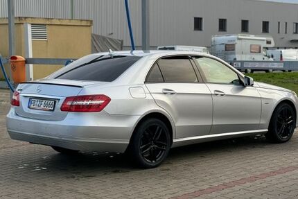 Mercedes-Benz E 220 220.000 km 10.500 &euro; Kriftel 65830