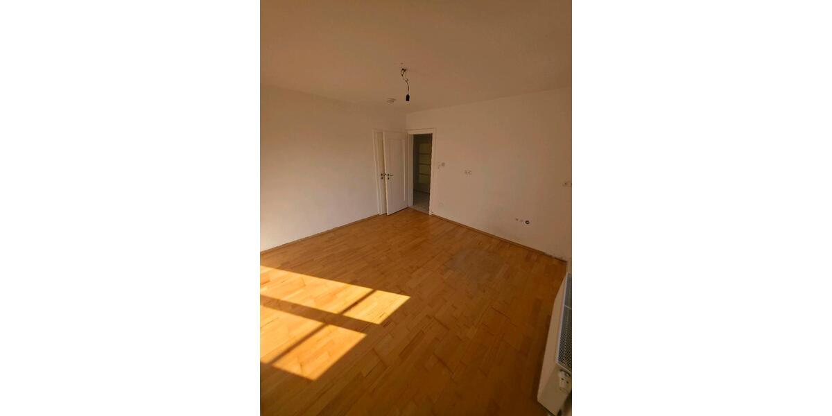 Etagenwohnung Darmstadt Bessungen - 2 Zimmer, 50 m&sup2;, 1.250&euro; | Angebot:25923511