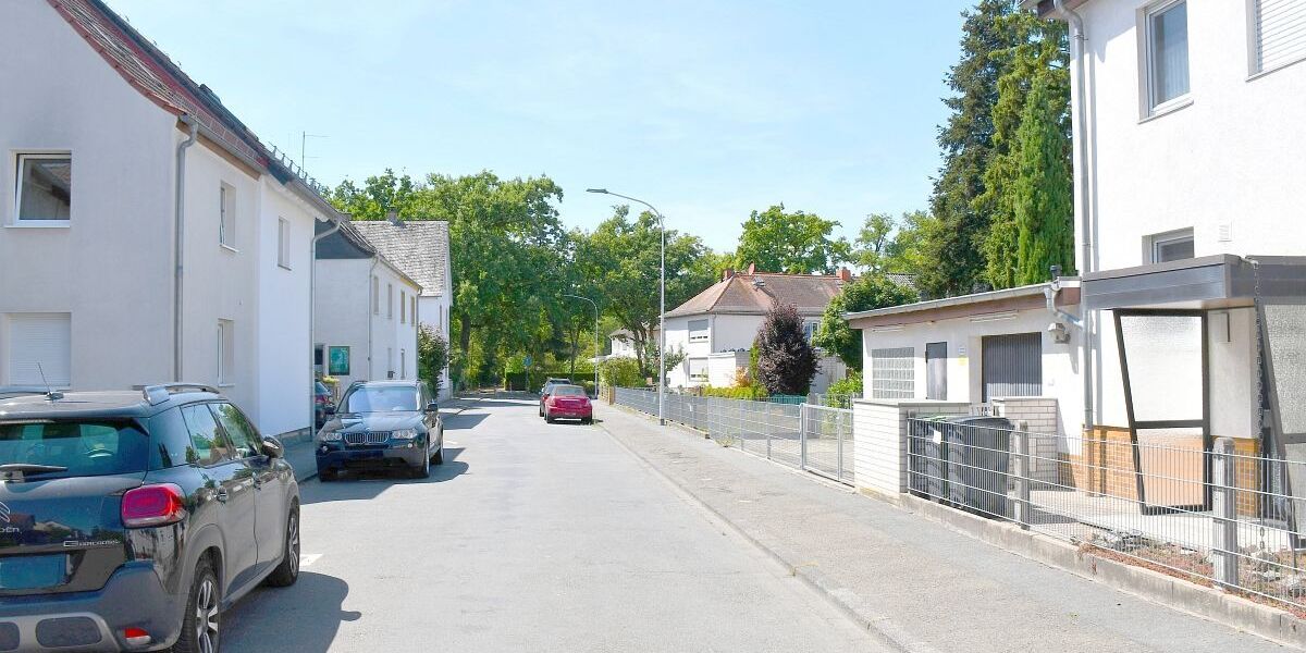 **RESERVIERT** Ein- bis Zweifamilienhaus mit viel Platz in Darmstadt-WaldkolonieWeststadt - Einfamilienhaus Darmstadt Darmstadt/Viertel | Angebot:27196846