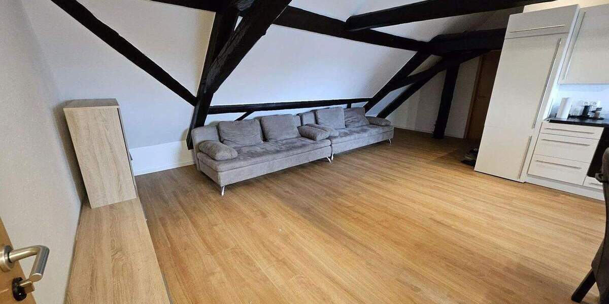 Mehrfamilienhaus, Wohnhaus Langen - 1 Zimmer, 250 m&sup2;, 550&euro; | Angebot:25659080