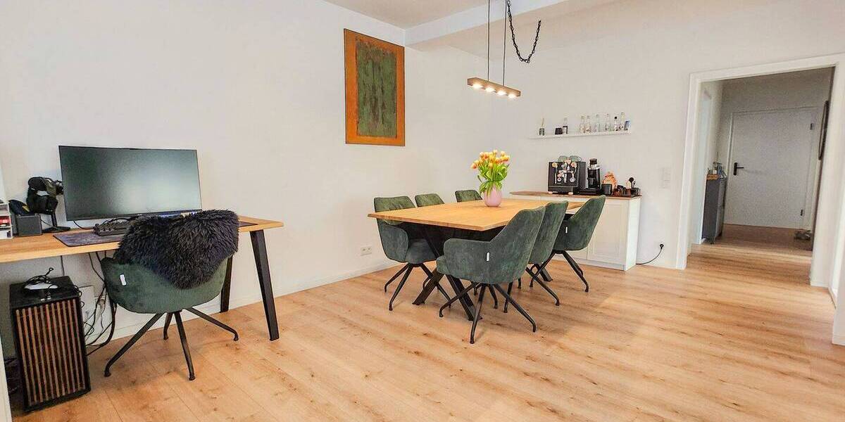 Etagenwohnung Frankfurt am Main / Praunheim Praunheim - 2 Zimmer, 68 m&sup2;, 1.100&euro; | Angebot:26205823