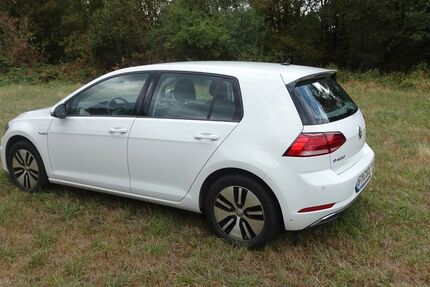 VW Golf 75.000 km 15.700 &euro; Dreieich 63303