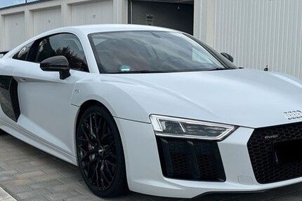 Audi R8 60.000 km 107.000 € Hanau 63454