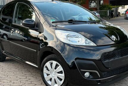 Peugeot 107 133.000 km 4.950 &euro; Frankfurt am Main 65933
