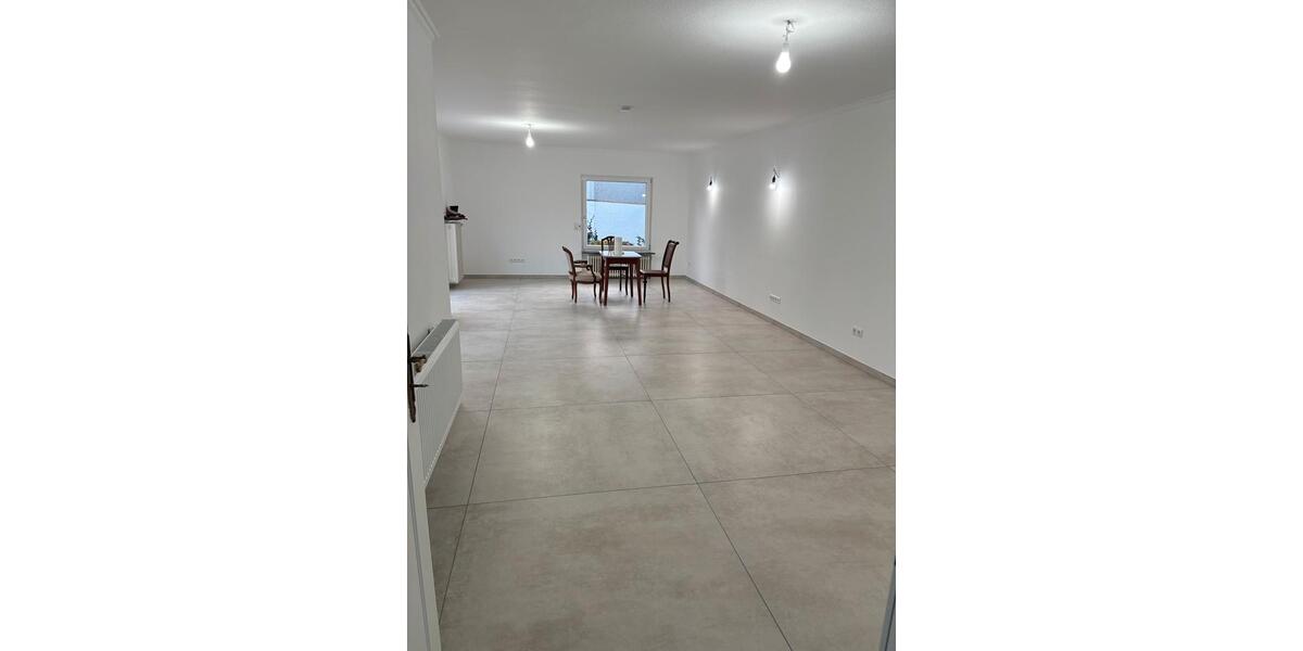 Bungalow Darmstadt Arheilgen - 3 Zimmer, 105 m&sup2;, 2.100&euro; | Angebot:24717808