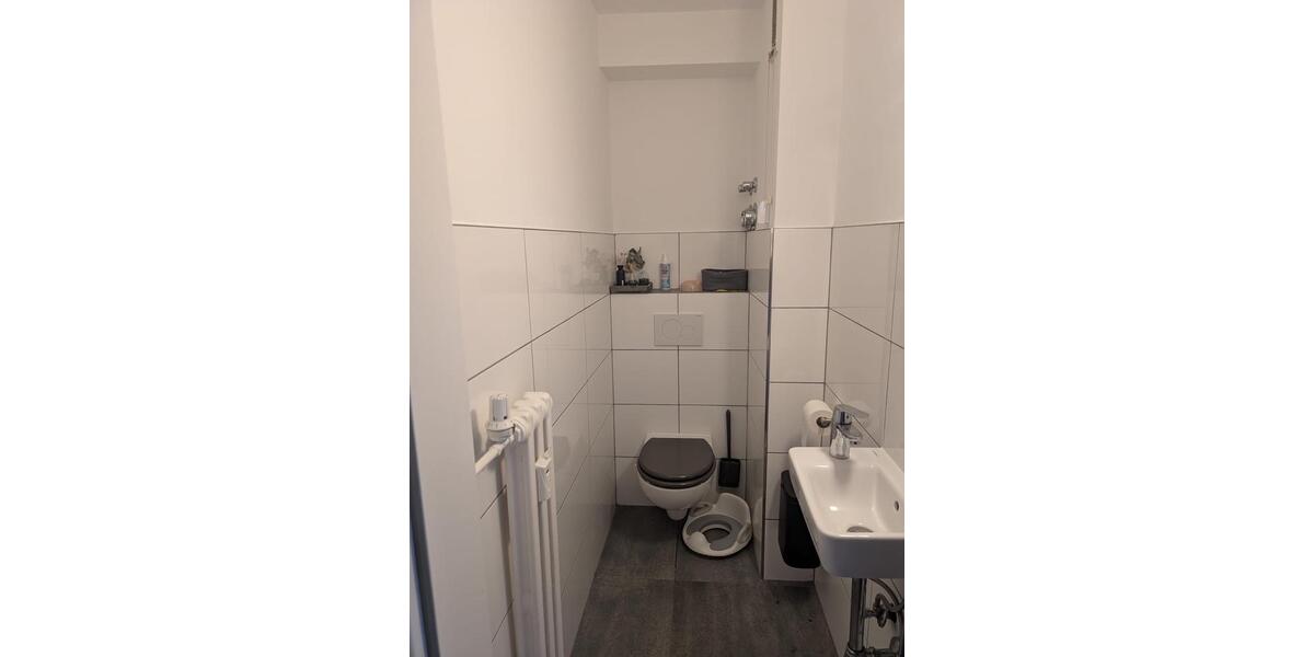 Etagenwohnung Darmstadt Darmstadt-Nord - 4 Zimmer, 105 m&sup2;, 1.400&euro; | Angebot:26030532