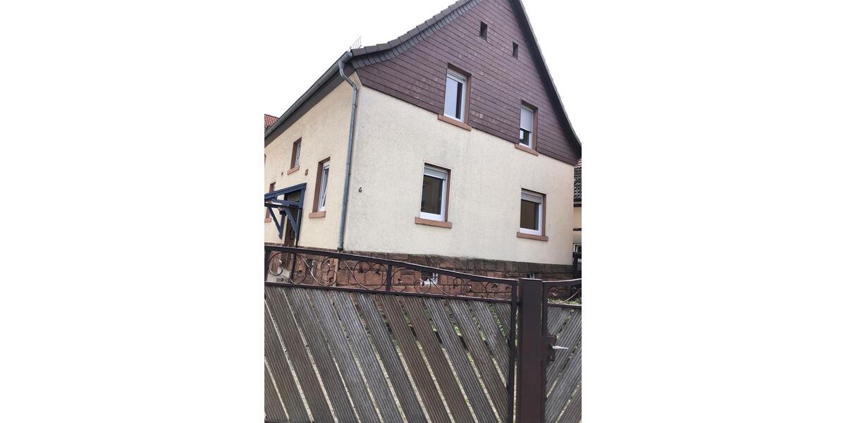 Mehrfamilienhaus, Wohnhaus Nidderau - 6 Zimmer, 250 m&sup2;, 430.000&euro; | Angebot:26505002