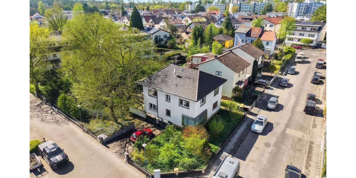 Einfamilienhaus Offenbach am Main Bieber - 8 Zimmer, 186 m&sup2;, 799.000&euro; | Angebot:27180358