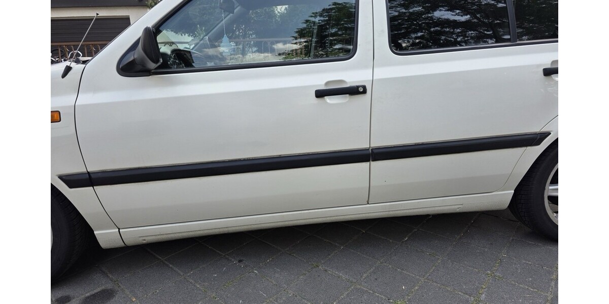 VW Golf 149.000 km 3.079 &euro; Raunheim 65479