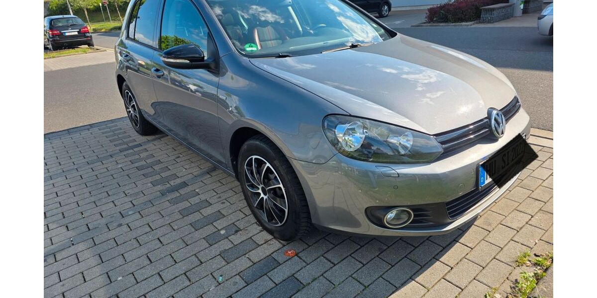 VW Golf 90.885 km 7.000 &euro; Hanau 63452