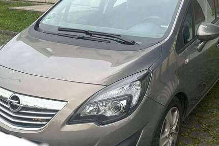 Opel Meriva 70.000 km 4.750 € Neu-Isenburg 63263