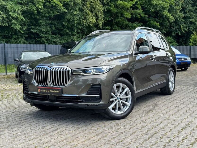 X7