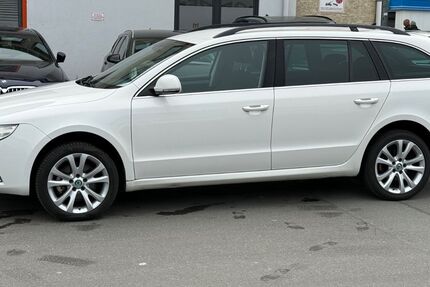 Skoda Superb 369.000 km 4.799 &euro; Frankfurt am Main 60314