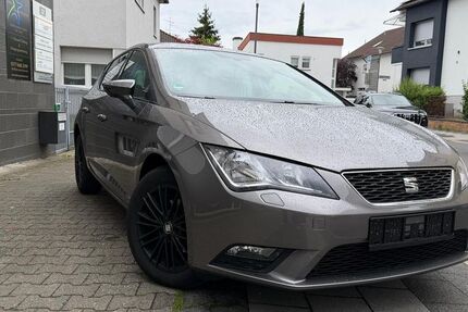 Seat Leon 60.000 km 10.400 &euro; Offenbach am Main 63073
