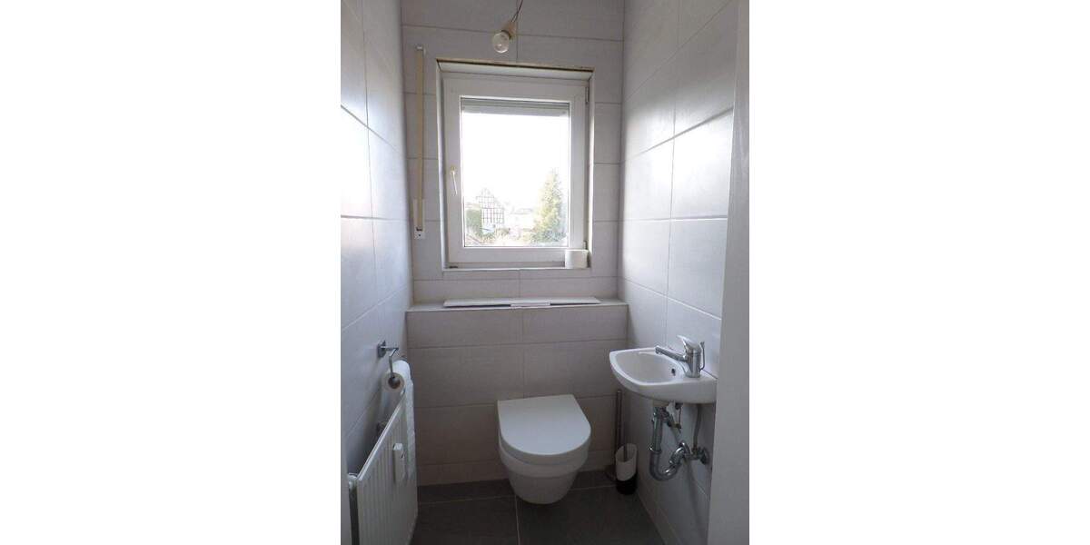 Etagenwohnung Neu-Anspach Rod am Berg - 4 Zimmer, 101 m&sup2;, 285.000&euro; | Angebot:25928268