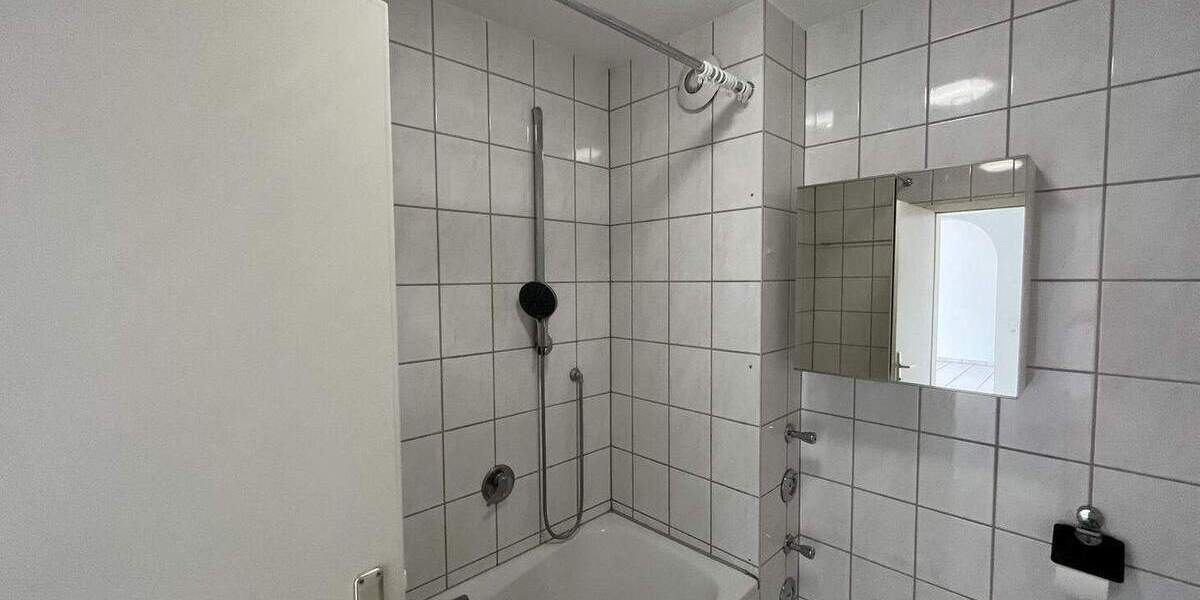 Gemütliche Eigentumswohnung im 1. OG 3 zimmer