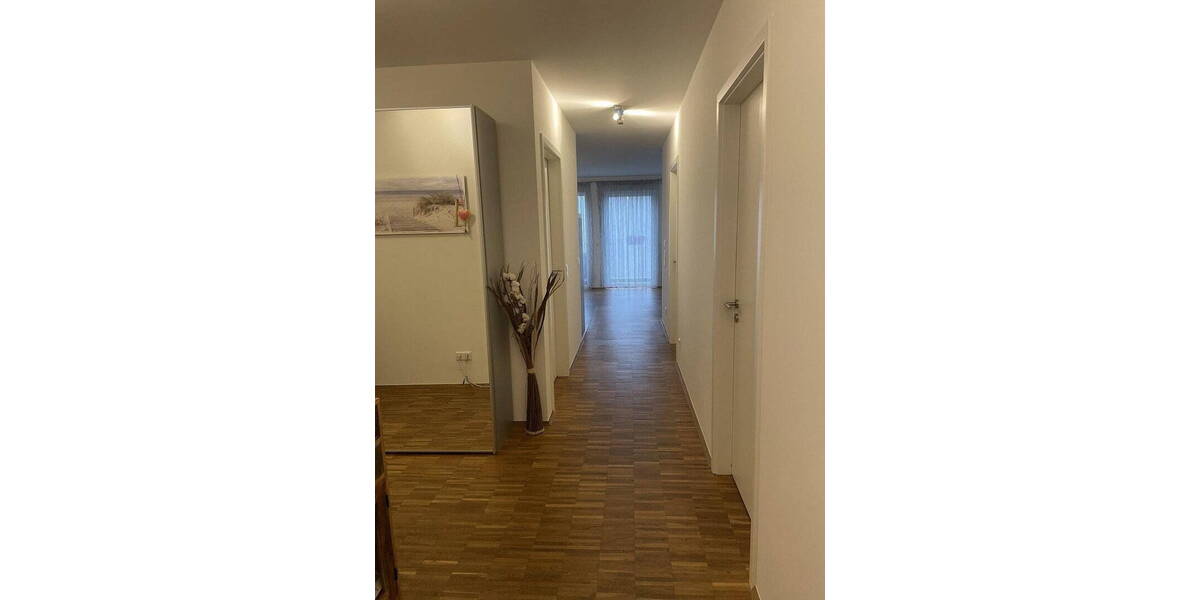 Etagenwohnung Frankfurt Gallus - 4 Zimmer, 104 m&sup2;, 1.880&euro; | Angebot:26511081