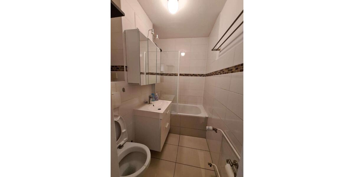 Etagenwohnung Bad Homburg vor der Höhe Gonzenheim - 3 Zimmer, 62 m&sup2;, 800&euro; | Angebot:25225993