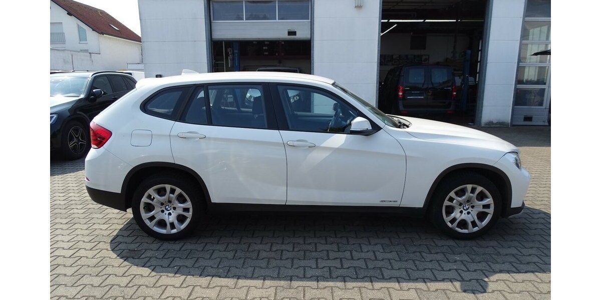 BMW X1 1.8l i sDrive, Steptronic, Sitzheizung, PDC hin 154.921 km 8.790 &euro; Rodgau 63110