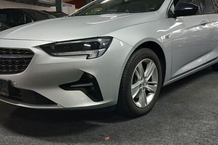 Opel Insignia 70.590 km 16.600 &euro; Rüsselsheim 65428