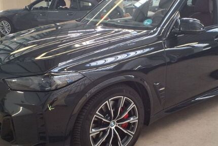 BMW X5 M60 24.120 km 88.490 € Kronberg 61476