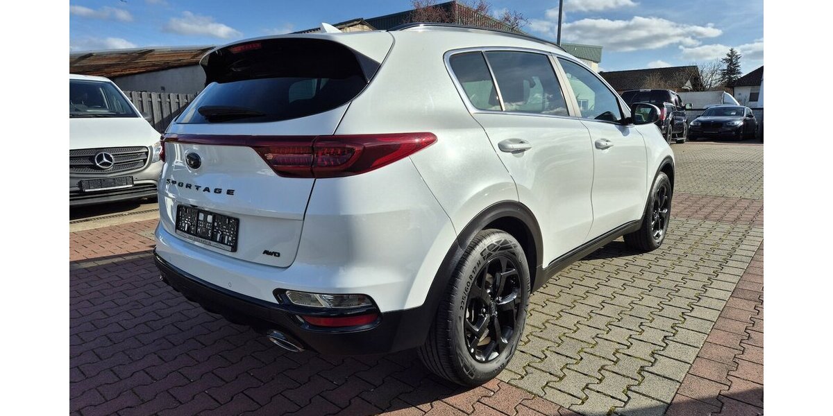 Kia Sportage Black Edition 4WD Automatik, AHK, Leder, 28.421 km 22.890 &euro; Rodgau 63110