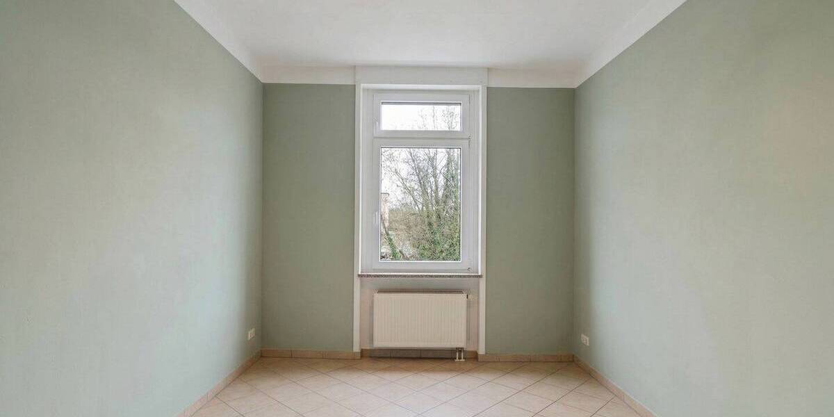 Etagenwohnung Frankfurt Höchst - 4 Zimmer, 82 m&sup2;, 350.000&euro; | Angebot:26217456