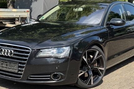 Audi A8 350.000 km 12.999 &euro; Rüsselsheim 65428