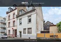 Haus zum Kaufen in Frankfurt am Main 399.000 € 183 m² Haus zum Kaufen in Frankfurt am Main 399.000 € 183 m²