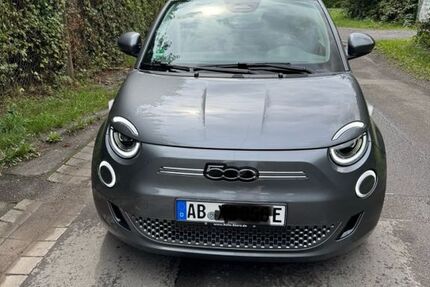 Fiat 500e 22.600 km 17.300 € Großostheim 63762