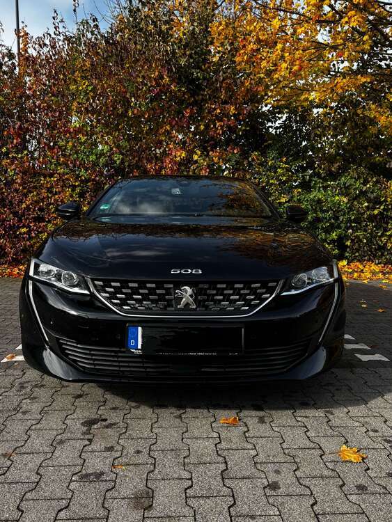 Peugeot 508 153.000 km 19.800 € Frankfurt am Main 60488