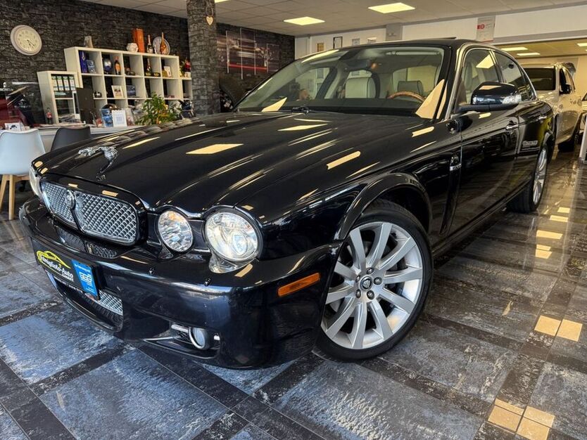 XJ