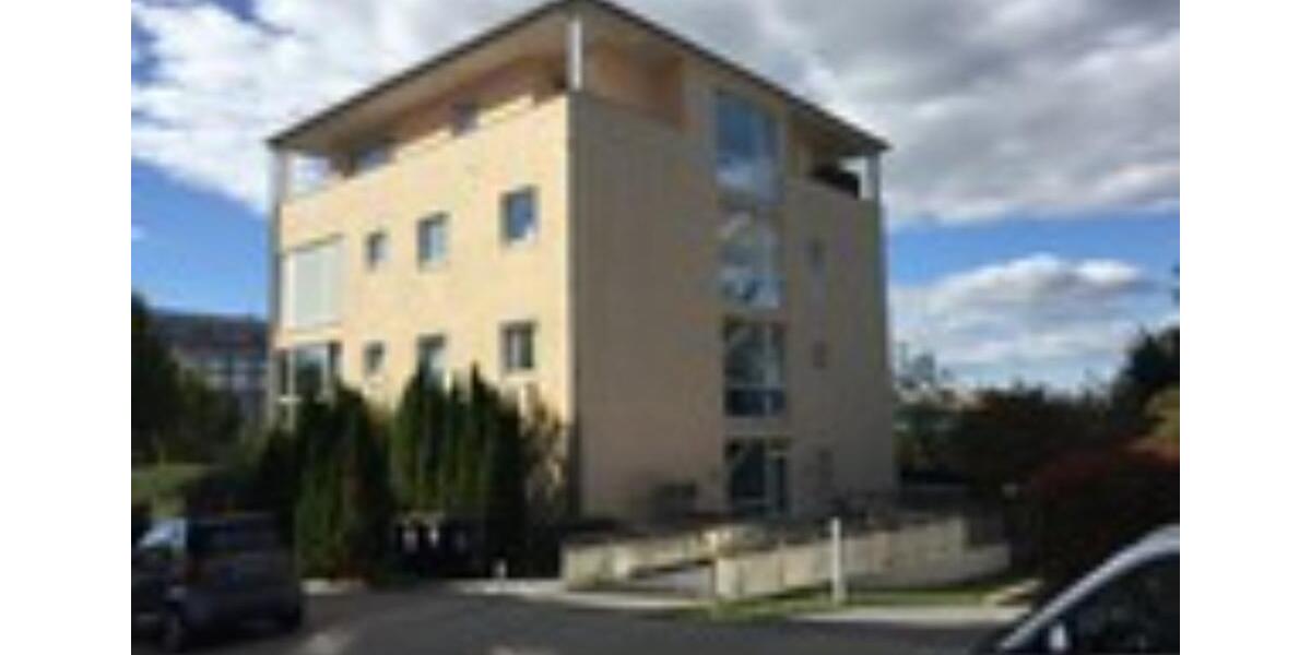 Stilvolle, gepflegte 3-Zimmer-Wohnung mit Terrasse und Garten 3 zimmer