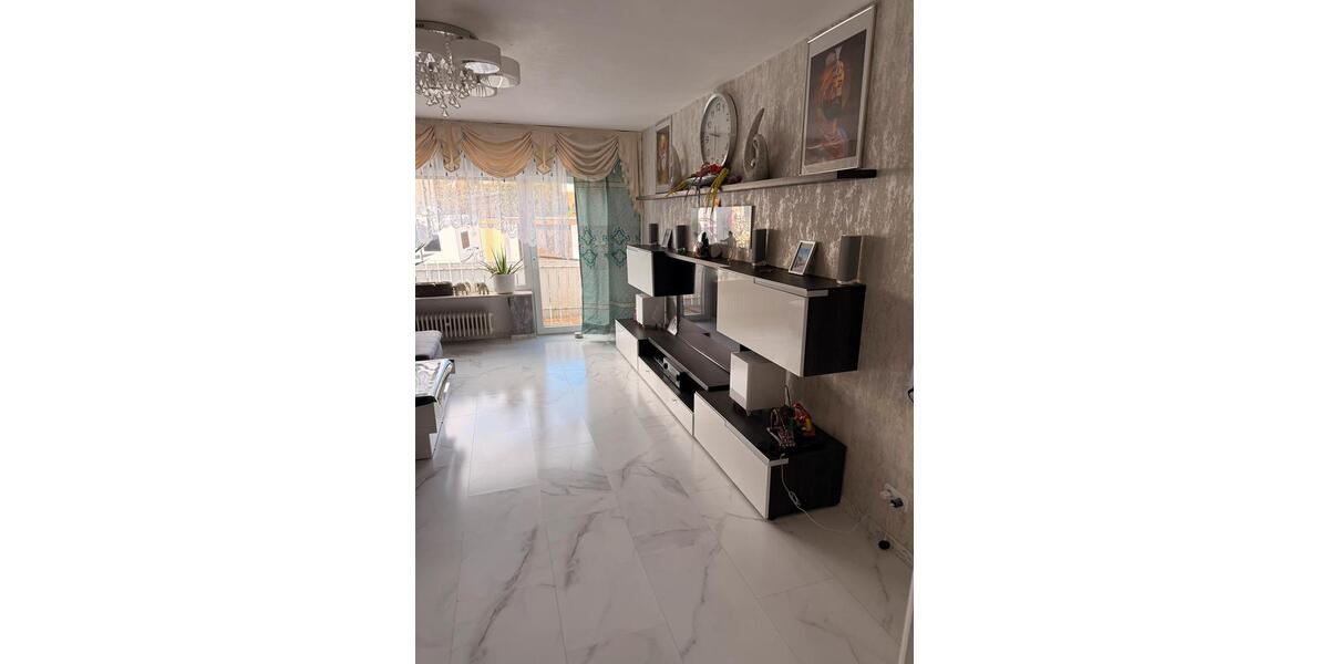 Erdgeschoßwohnung Nidderau - 1 Zimmer, 100 m&sup2;, 1.000&euro; | Angebot:26195933