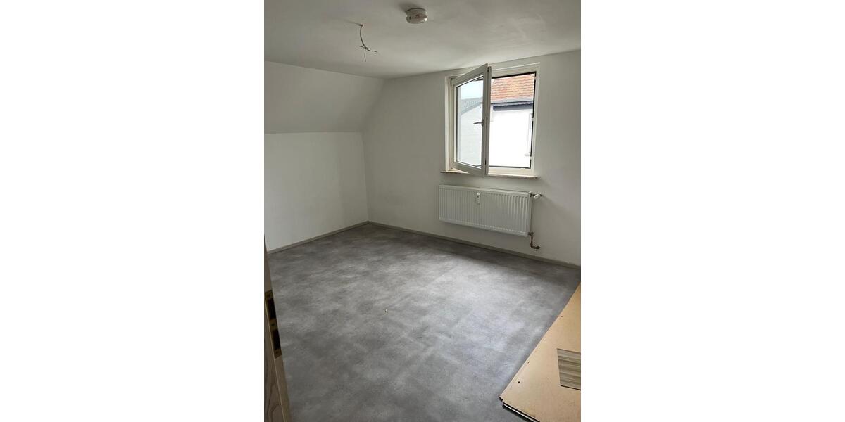 Attraktive 3-Zimmer- Einliegerwohnung in Groß-Zimmern 3 zimmer