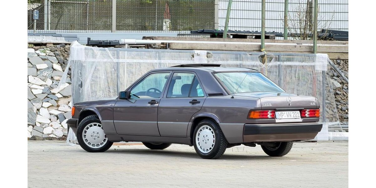 Mercedes-Benz 190 90.600 km 7.999 &euro; Limeshain 63674