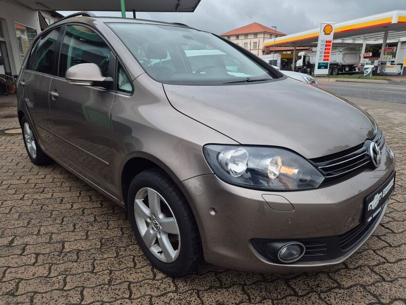 VW Golf 126.900 km 6.800 € Büdingen 63654