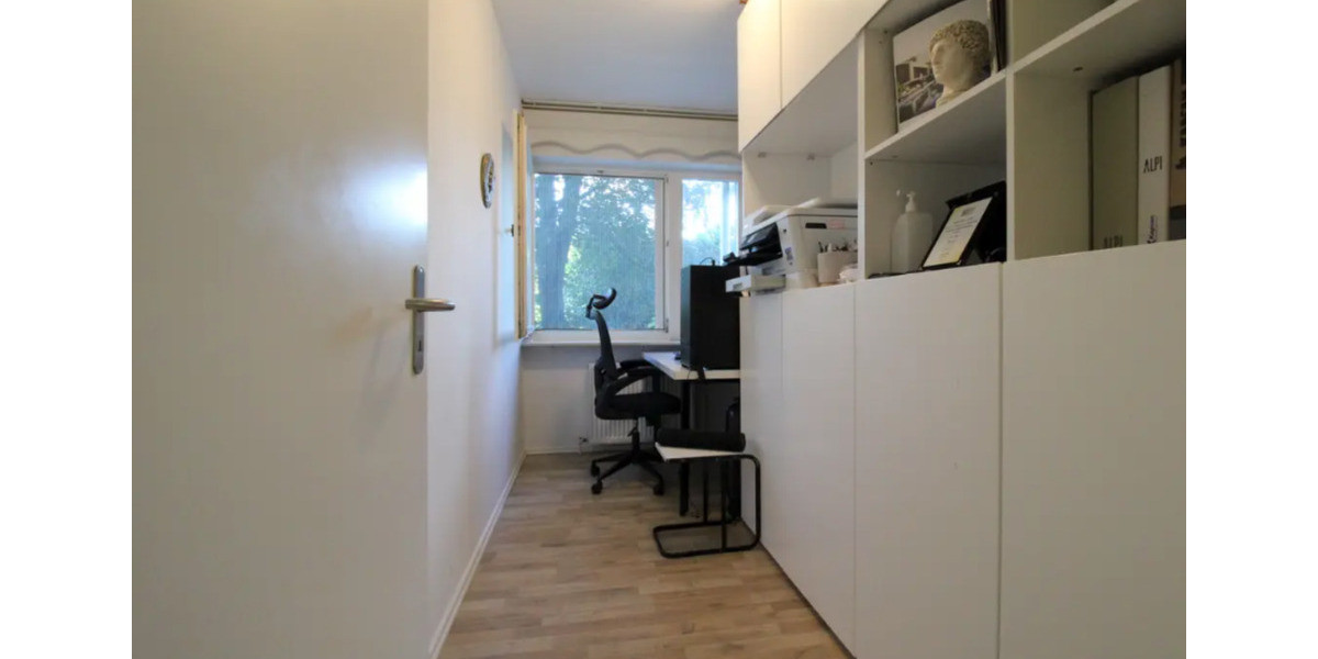 Ohne MAKLER! in Bruchköbel:Renovierte, möblierte und gepflegte. 4 zimmer