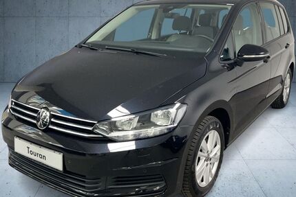 VW Touran 25.880 km 30.480 € Frankfurt am Main 60528