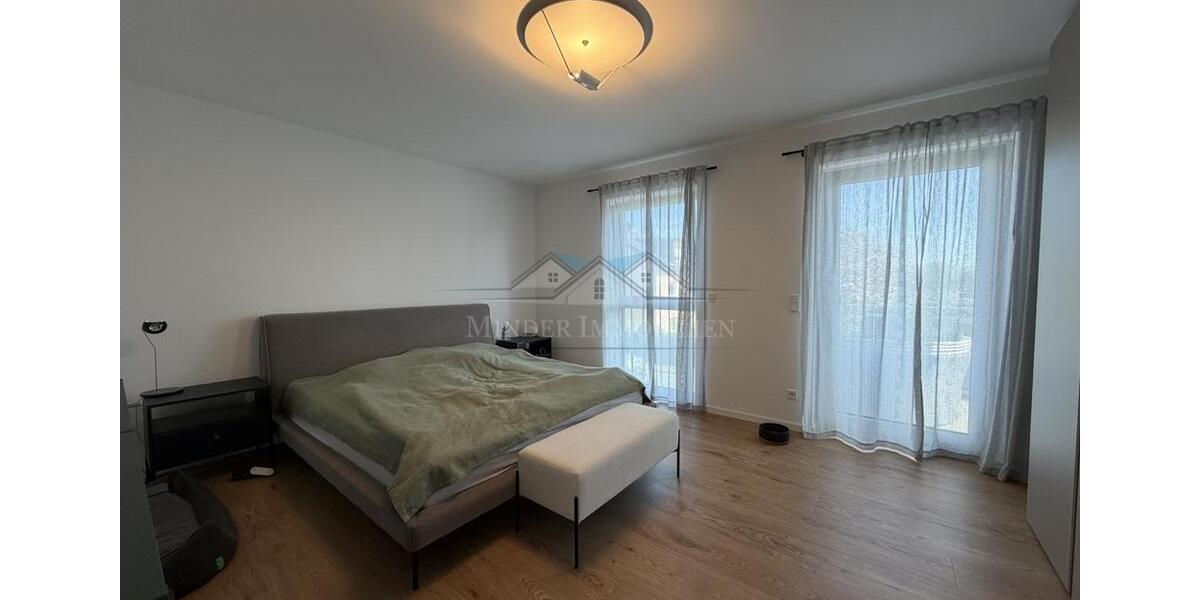 Doppelhaushälfte Wöllstadt - 6 Zimmer, 194 m&sup2;, 2.300&euro; | Angebot:26167919