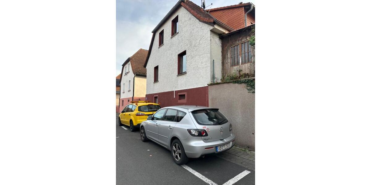 Einfamilienhaus mit Garten, Terrasse & Balkon in Mömbris 7 zimmer