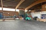 Große Lagerhalle mit Außenfläche, auch teilbar zimmer