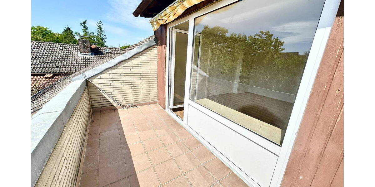 Etagenwohnung Hanau Kesselstadt - 3 Zimmer, 101 m&sup2;, 1.000&euro; | Angebot:26484124