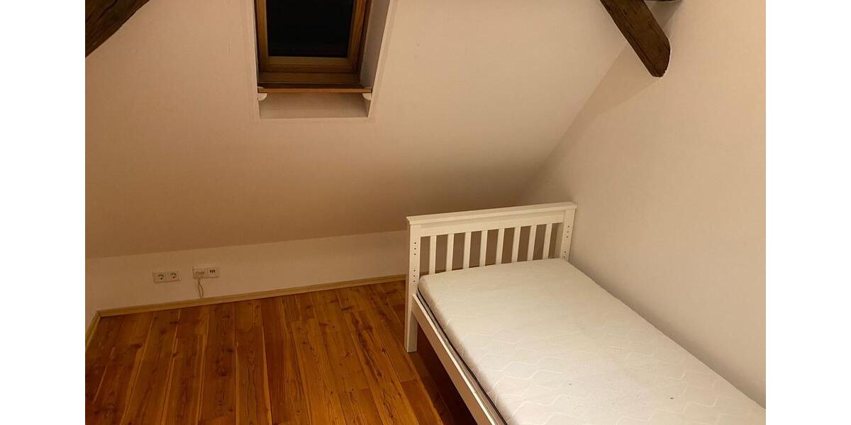 Einfamilienhaus Frankfurt am Main Mitte-West - 5 Zimmer, 115 m&sup2;, 1.850&euro; | Angebot:26136510