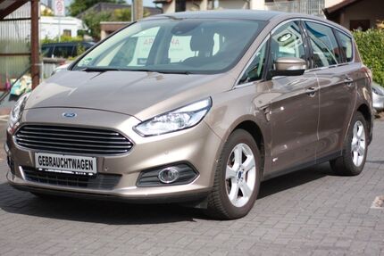 Ford S-Max 64.400 km 25.900 € Dreieich 63303