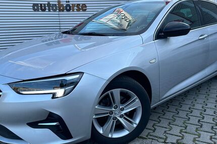 Opel Insignia 76.000 km 17.900 € Darmstadt 64295