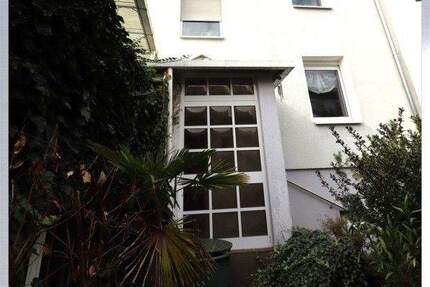 Haus Rodgau Jügesheim - 8 Zimmer, 175 m&sup2;, 499.000&euro; | Angebot:25261953