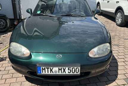 Mazda MX-5 142.542 km 4.200 € Schwalbach 65824